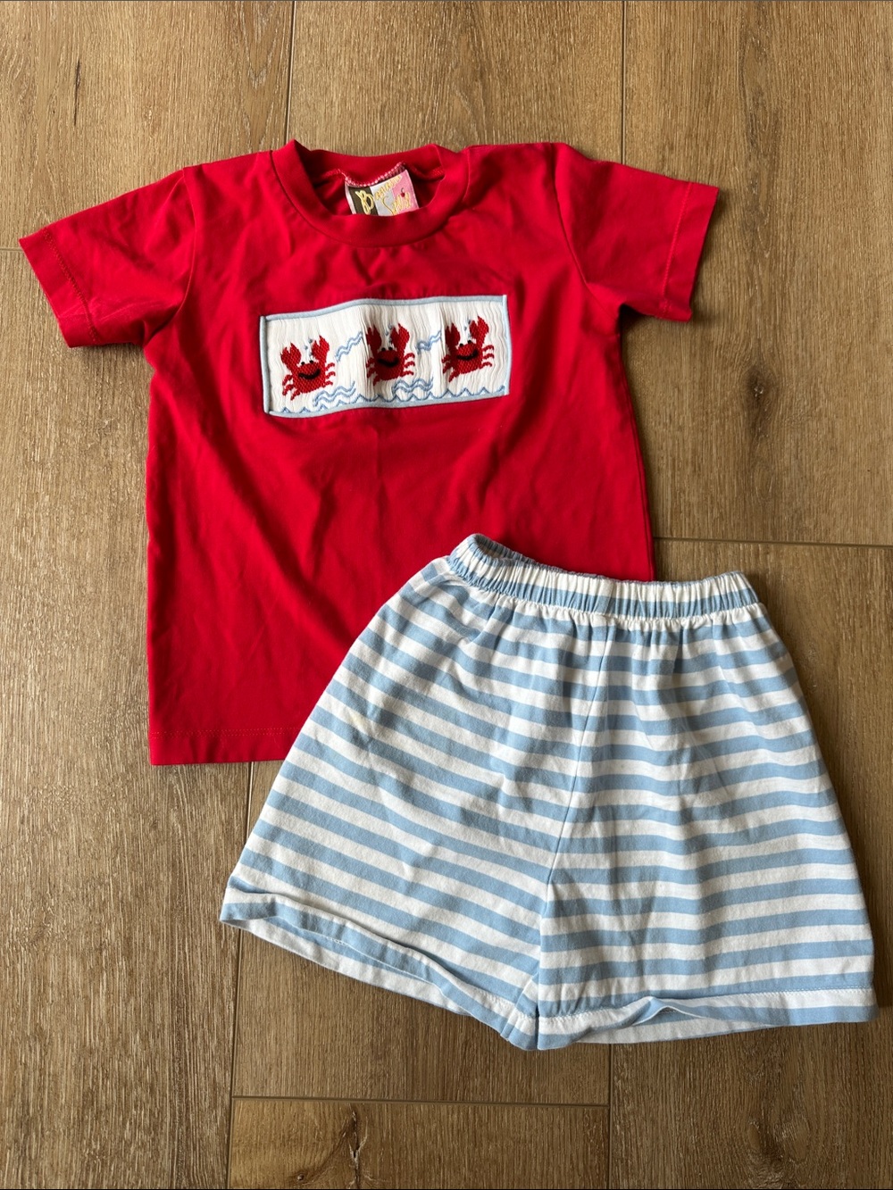 Banana Split Kids Crab Tee & Blue Stripe Shorts Matching Set Size 3T